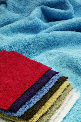 Sahara Organics’ 100 percent cotton bath towels are luxuriously sumptuous and healthy—low-impact dyes are free of harmful chemicals. Anna Sova also sells organic cotton bath towels; sample colors shown here.